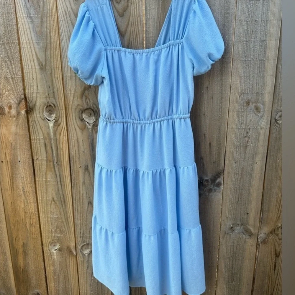 Black Tape Light Blue Tiered Puff Sleeve Midi Dress – Size Small - Picture 2 of 6